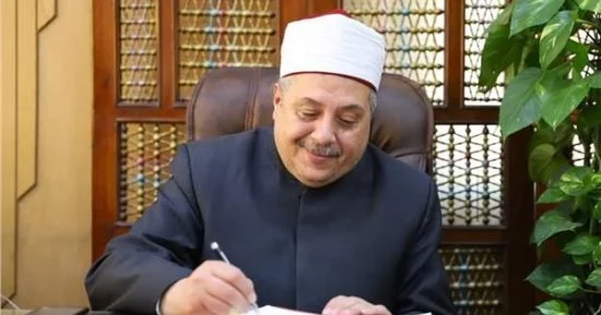 الشيخ ايمن عبدالغني