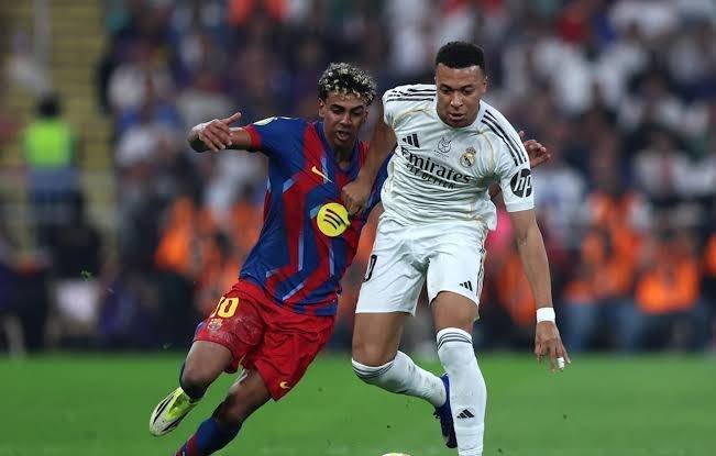 ريال مدريد وبرشلونة