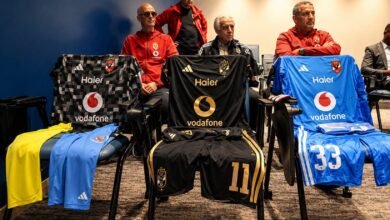 طاقم الاهلي في مباراة كيتار